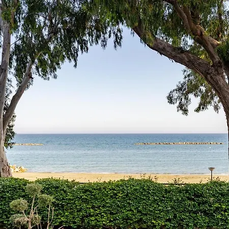 Beachfront Luxury *