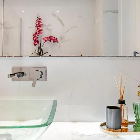 Beachfront Luxury * לימסול