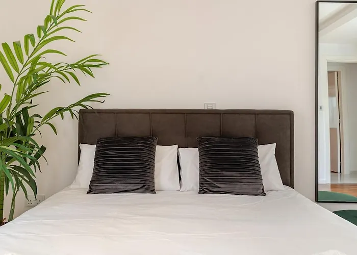 شقة Beachfront Luxury ليماسول